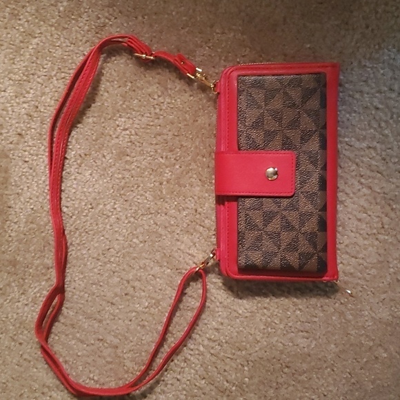 Crossbody Pouch, NWOT, 5 For $30 - Picture 1 of 5